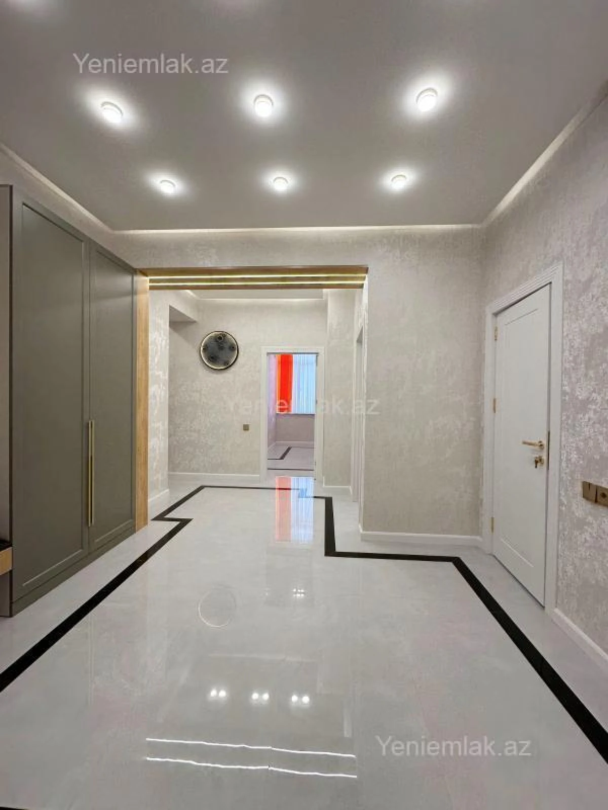 Satılır 2 otaqlı yeni tikili 84 m²