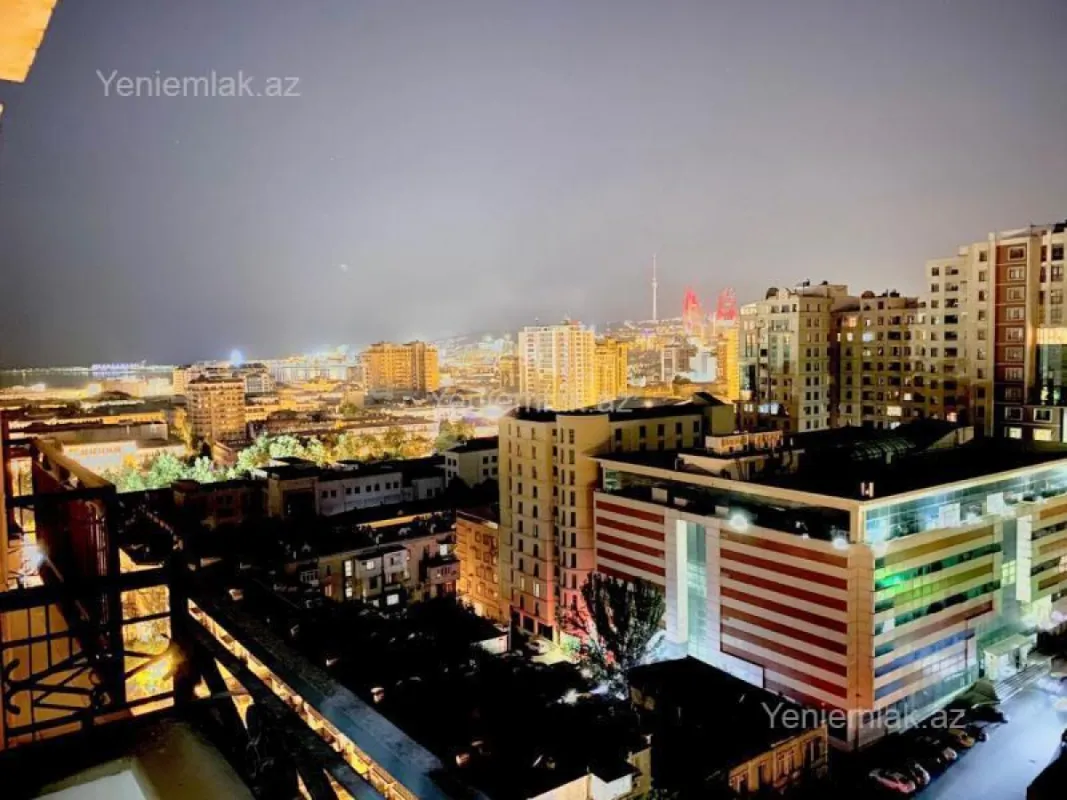 Satılır 3 otaqlı yeni tikili 140 m²