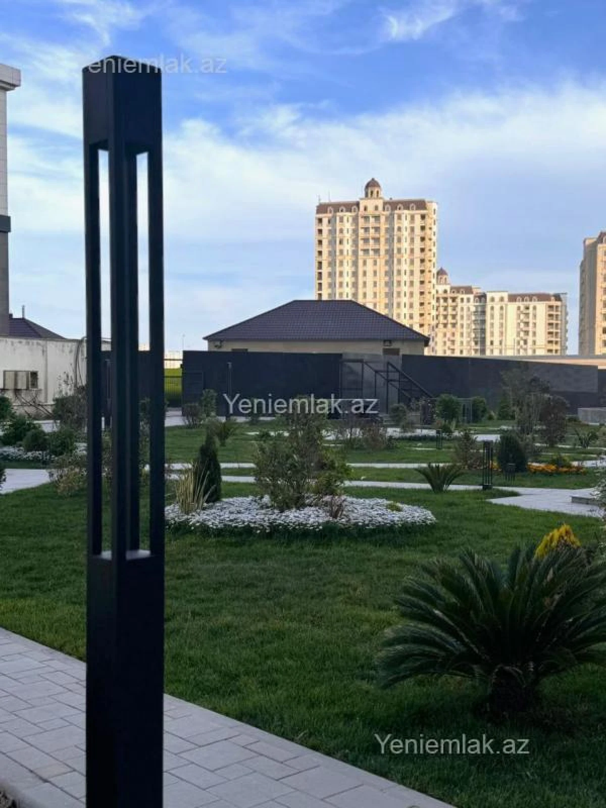 Satılır 3 otaqlı yeni tikili 107 m²