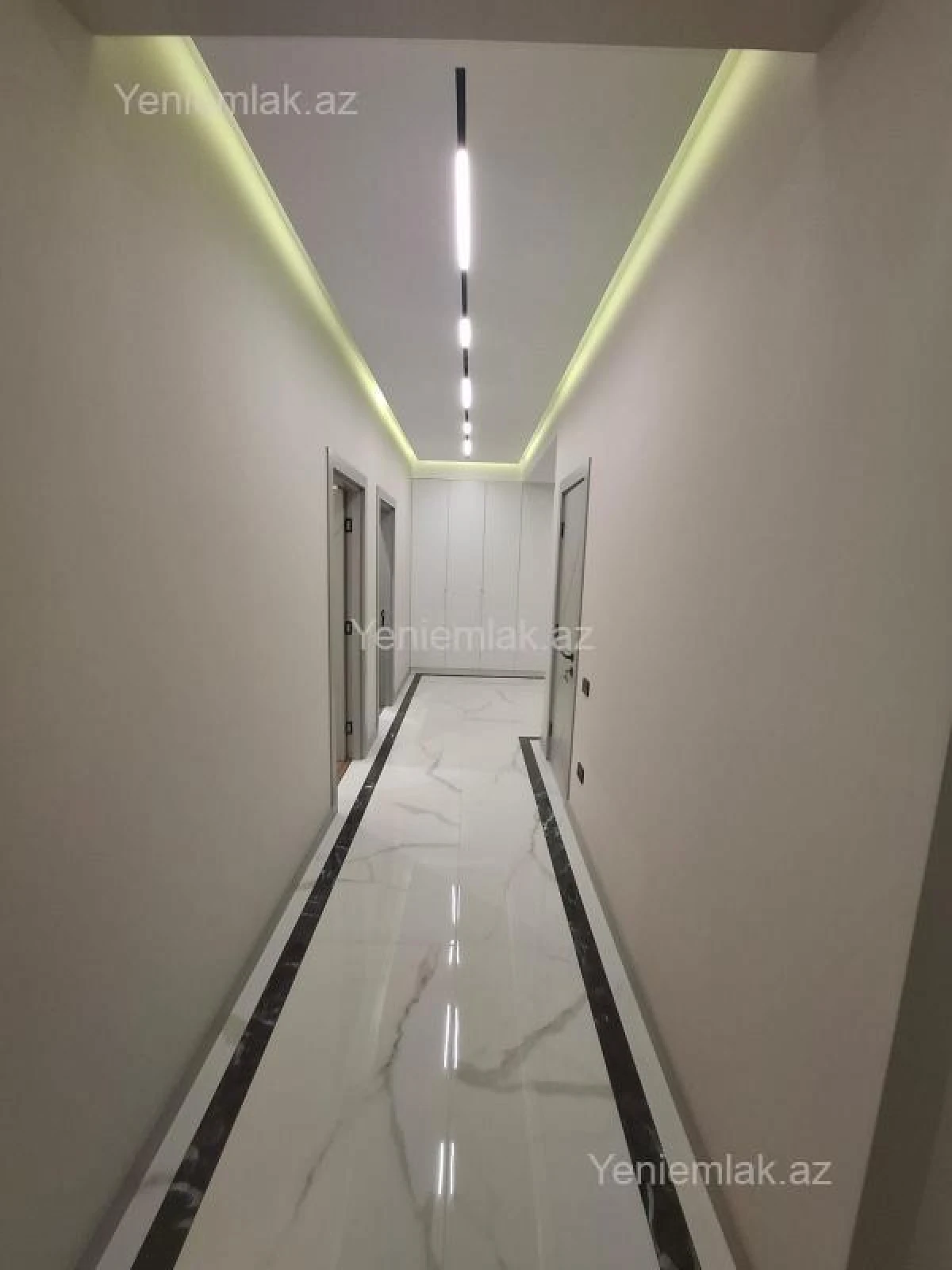 Satılır 4 otaqlı yeni tikili 145 m²