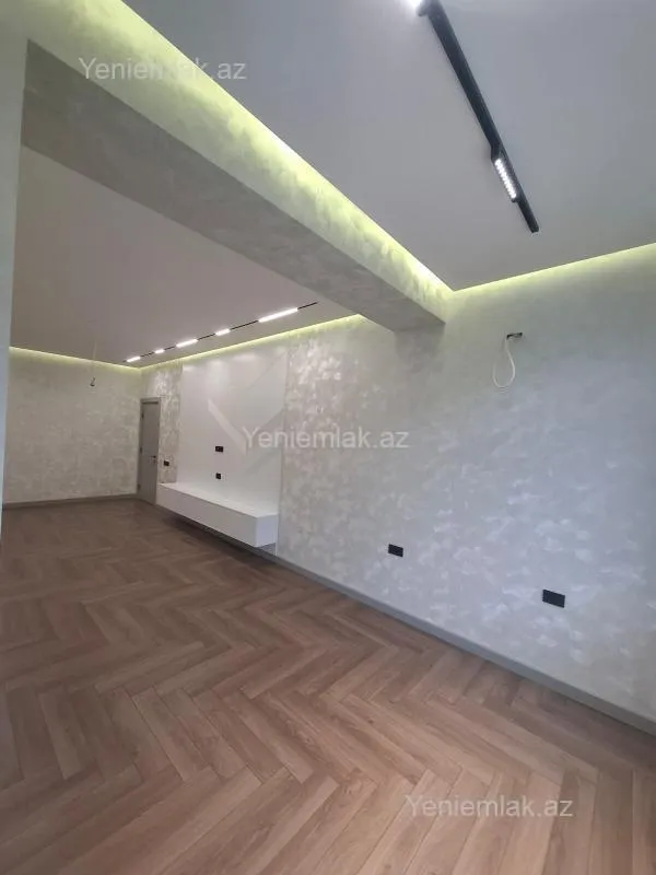 Satılır 4 otaqlı yeni tikili 145 m²