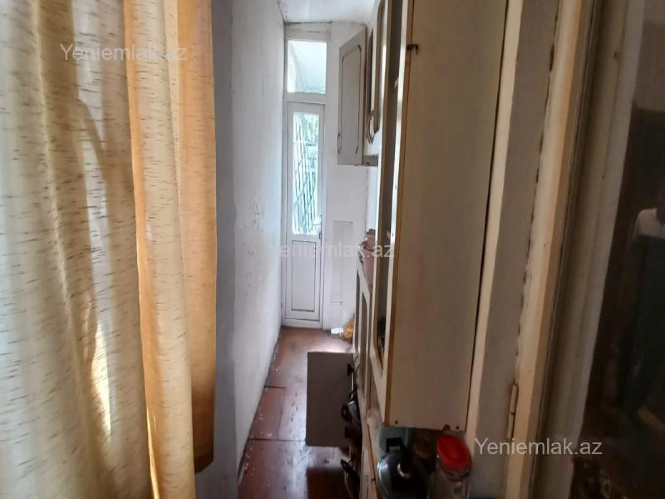 Satılır 3 otaqlı köhnə tikili 65 m²