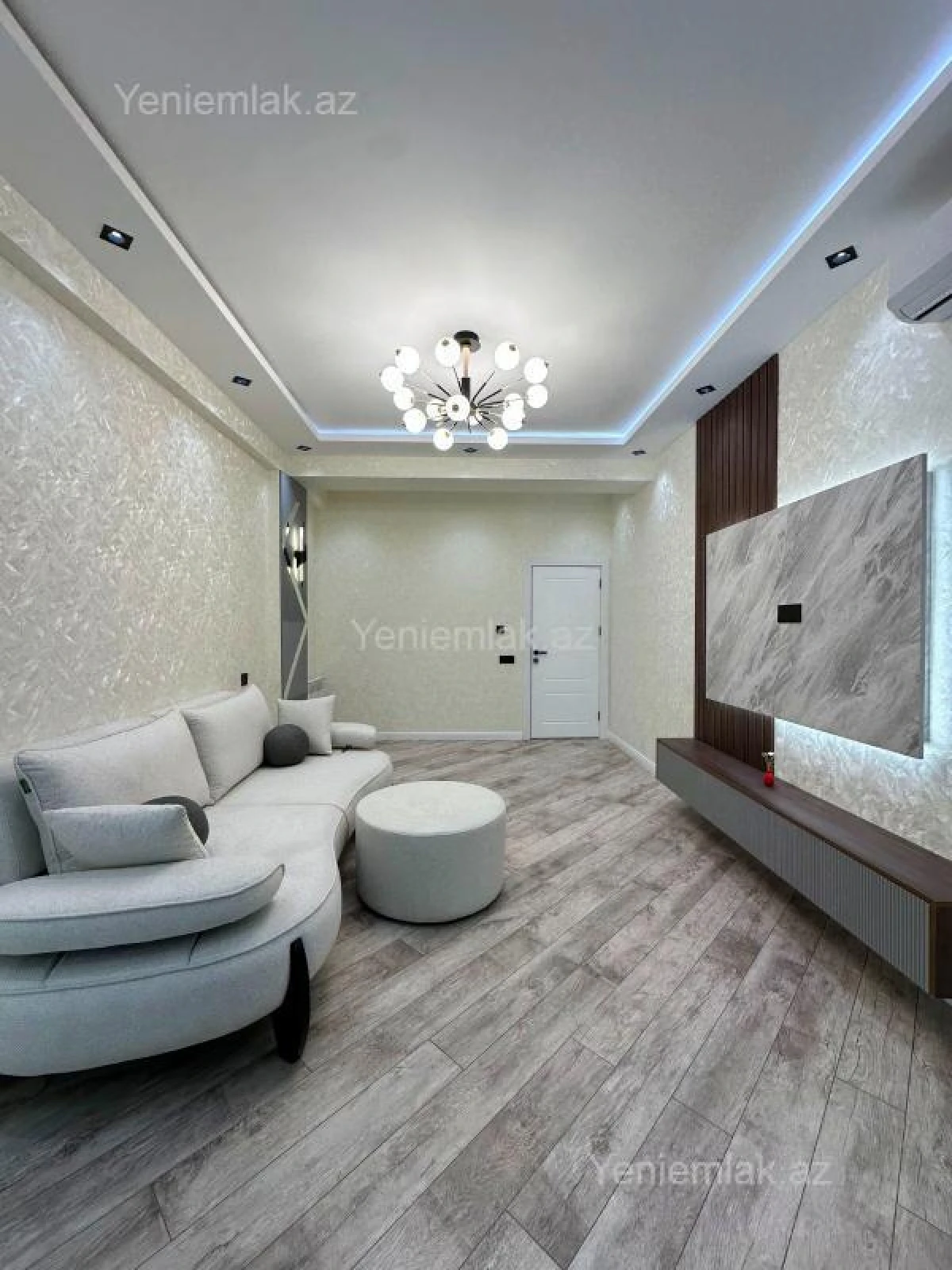 Satılır 3 otaqlı yeni tikili 90 m²