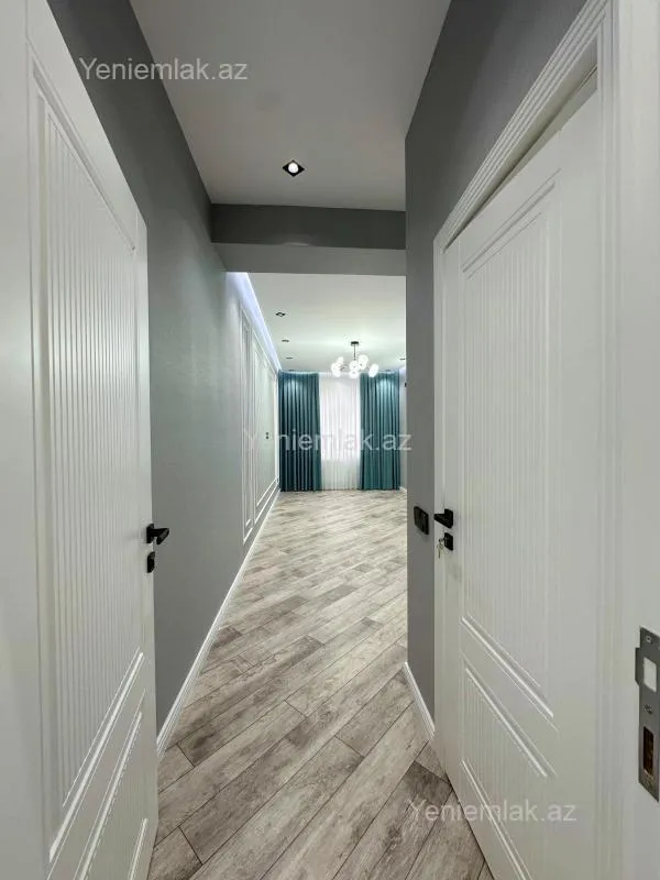 Satılır 3 otaqlı yeni tikili 90 m²