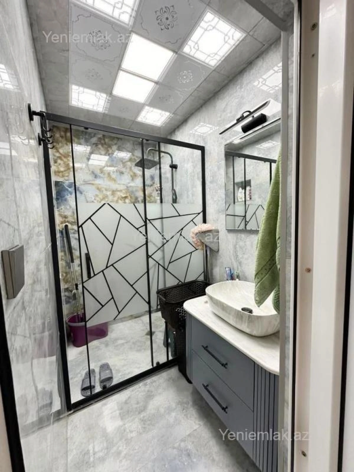 Satılır 3 otaqlı köhnə tikili 80 m²