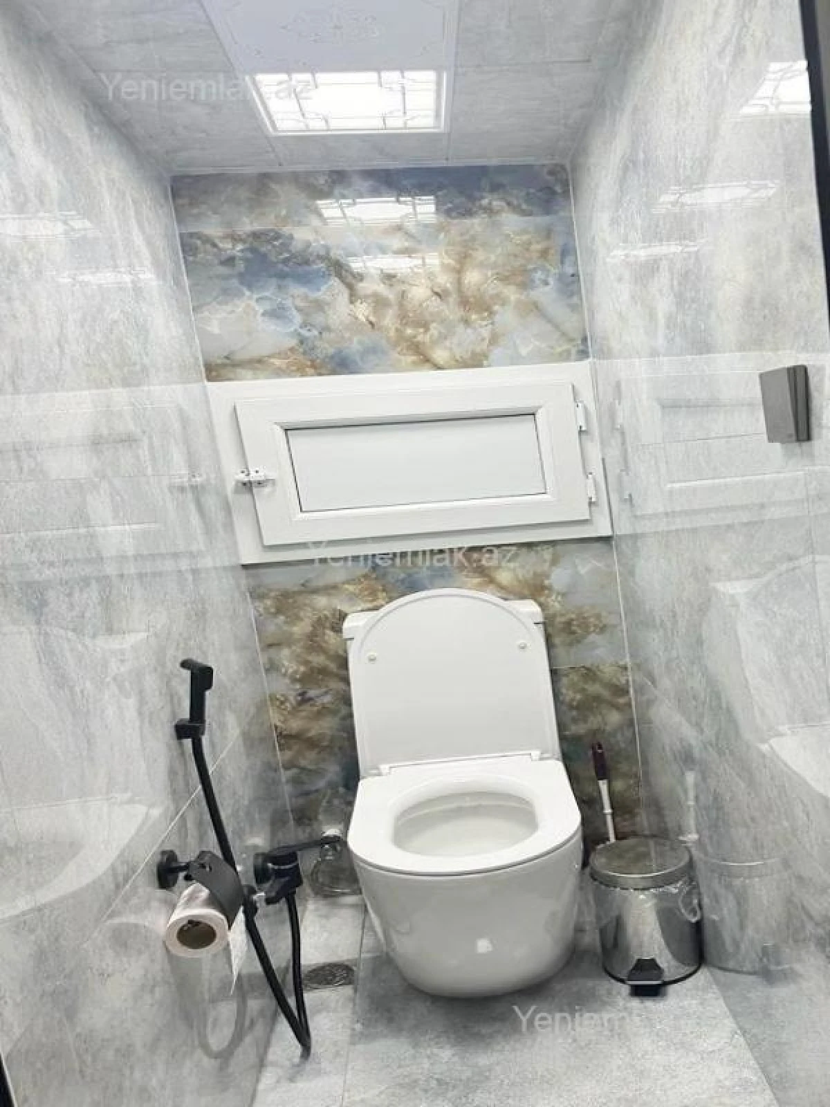 Satılır 3 otaqlı köhnə tikili 80 m²