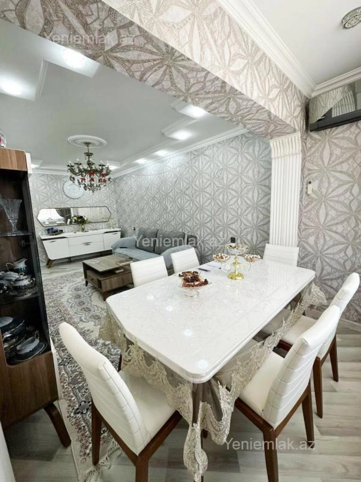 Satılır 3 otaqlı köhnə tikili 80 m²