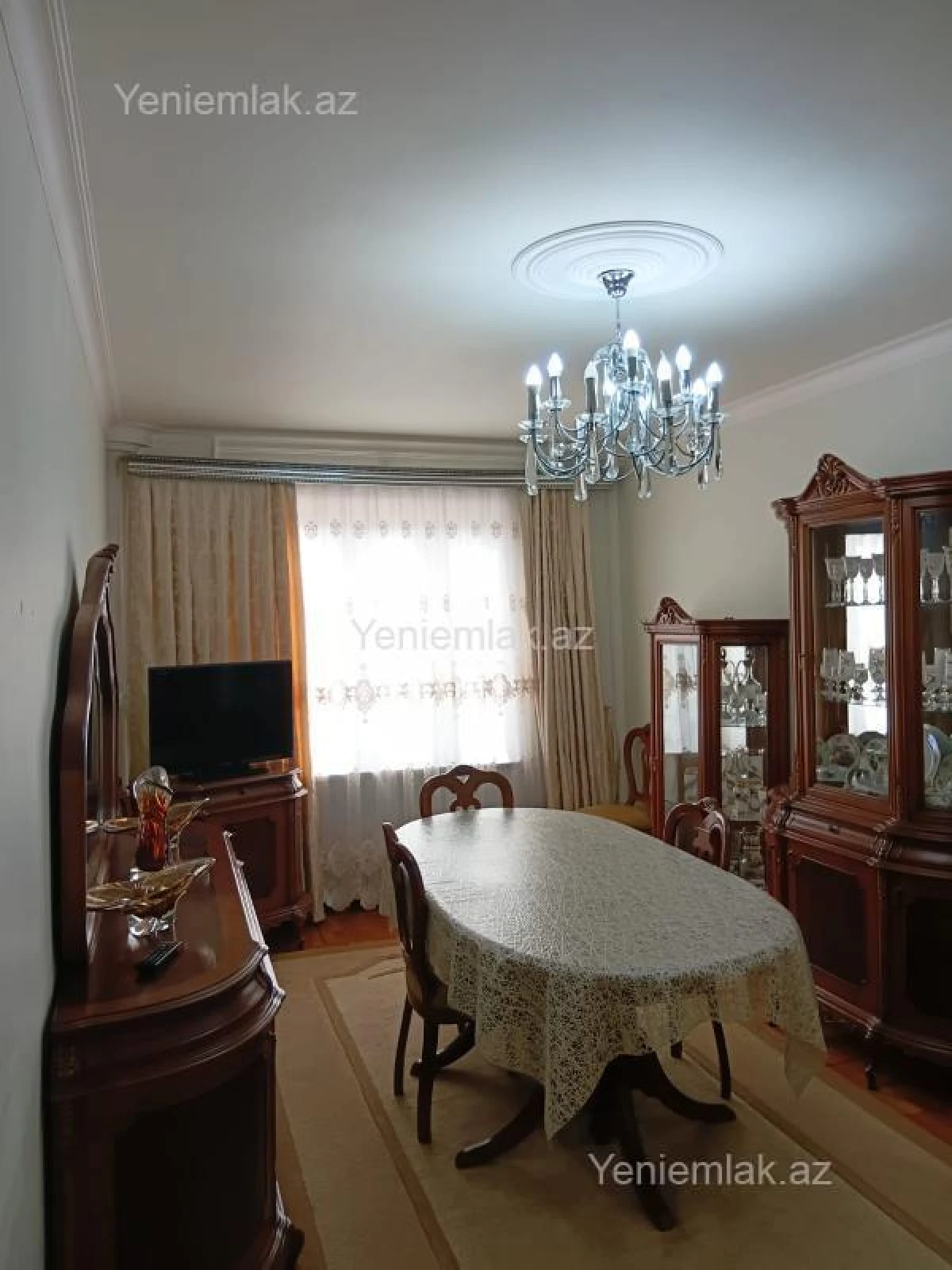 Satılır 3 otaqlı köhnə tikili 80 m²