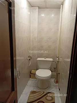 Satılır 3 otaqlı köhnə tikili 80 m²