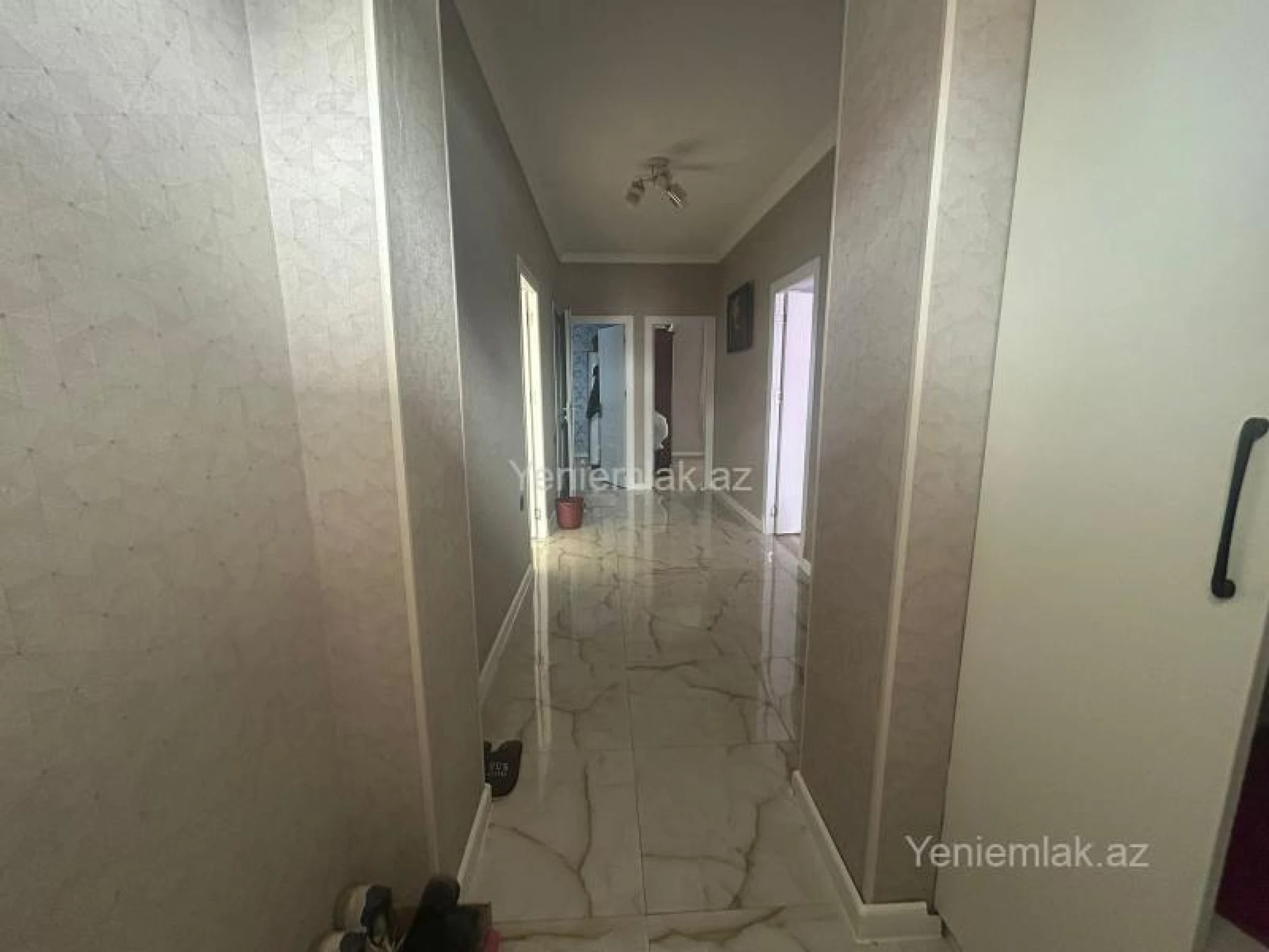 Satılır 3 otaqlı həyət evi 77 m²