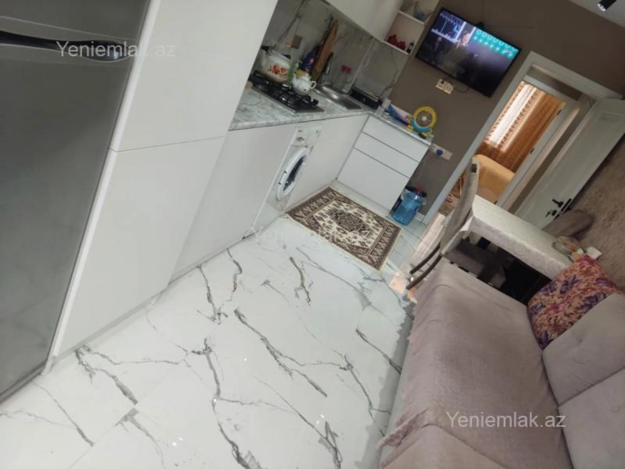 Satılır 2 otaqlı köhnə tikili 60 m²