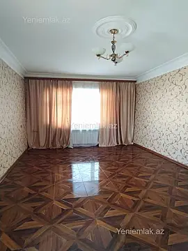 Satılır 2 otaqlı köhnə tikili 63 m²