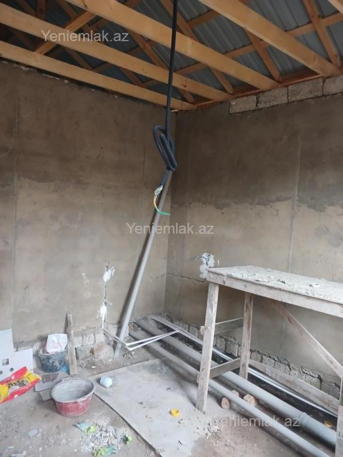 Satılır 3 otaqlı həyət evi 80 m²