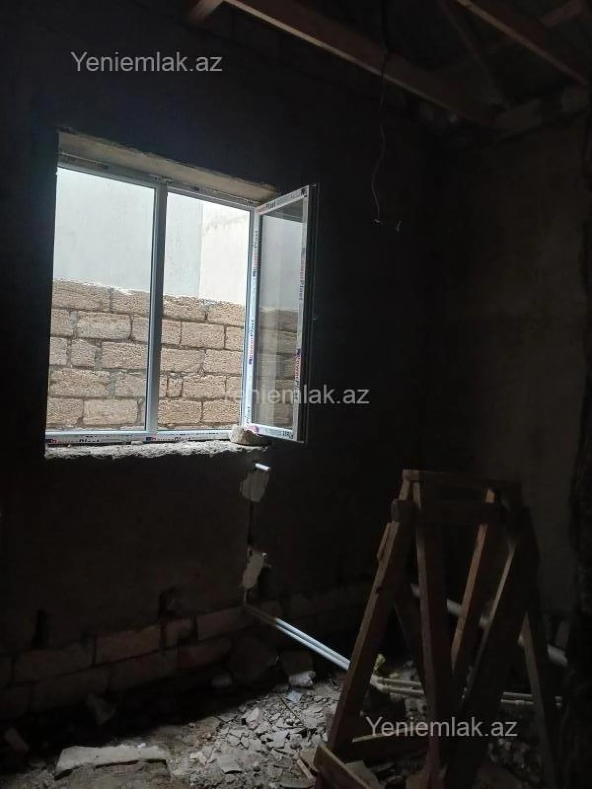 Satılır 3 otaqlı həyət evi 80 m²