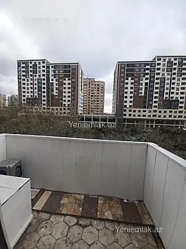 Satılır 1 otaqlı köhnə tikili 42 m²