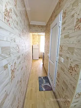 Satılır 1 otaqlı köhnə tikili 42 m²