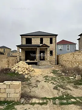 Satılır 4 otaqlı həyət evi 220 m²