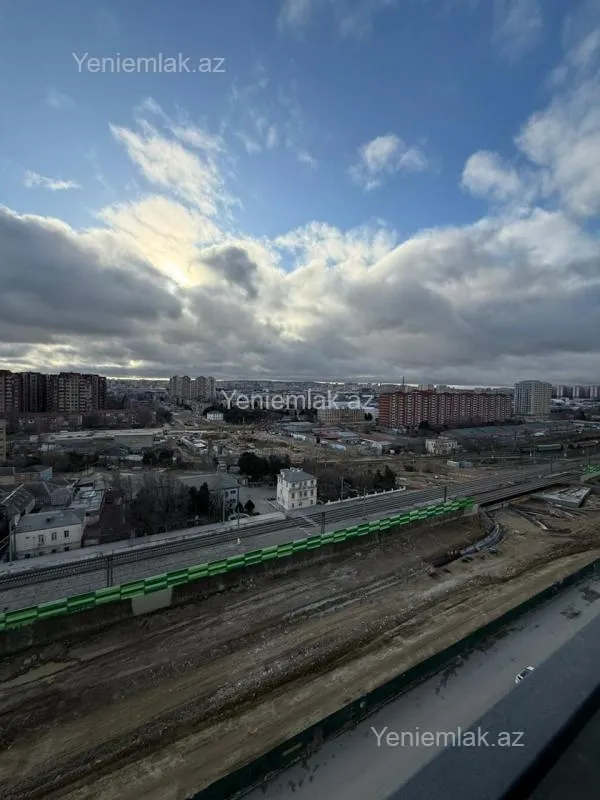 Satılır 3 otaqlı yeni tikili 84.3 m²