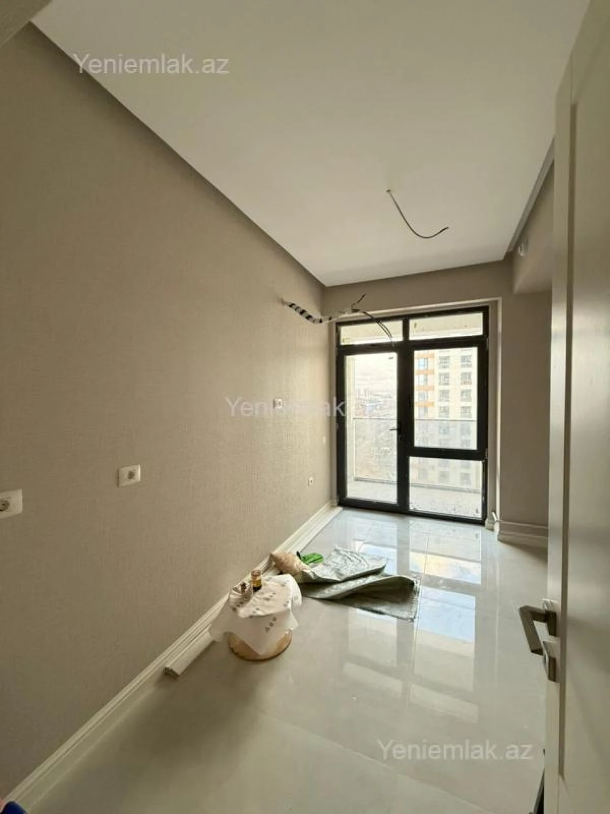 Satılır 3 otaqlı yeni tikili 84.3 m²