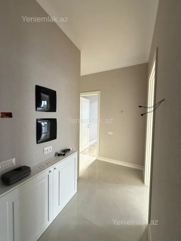 Satılır 3 otaqlı yeni tikili 84.3 m²