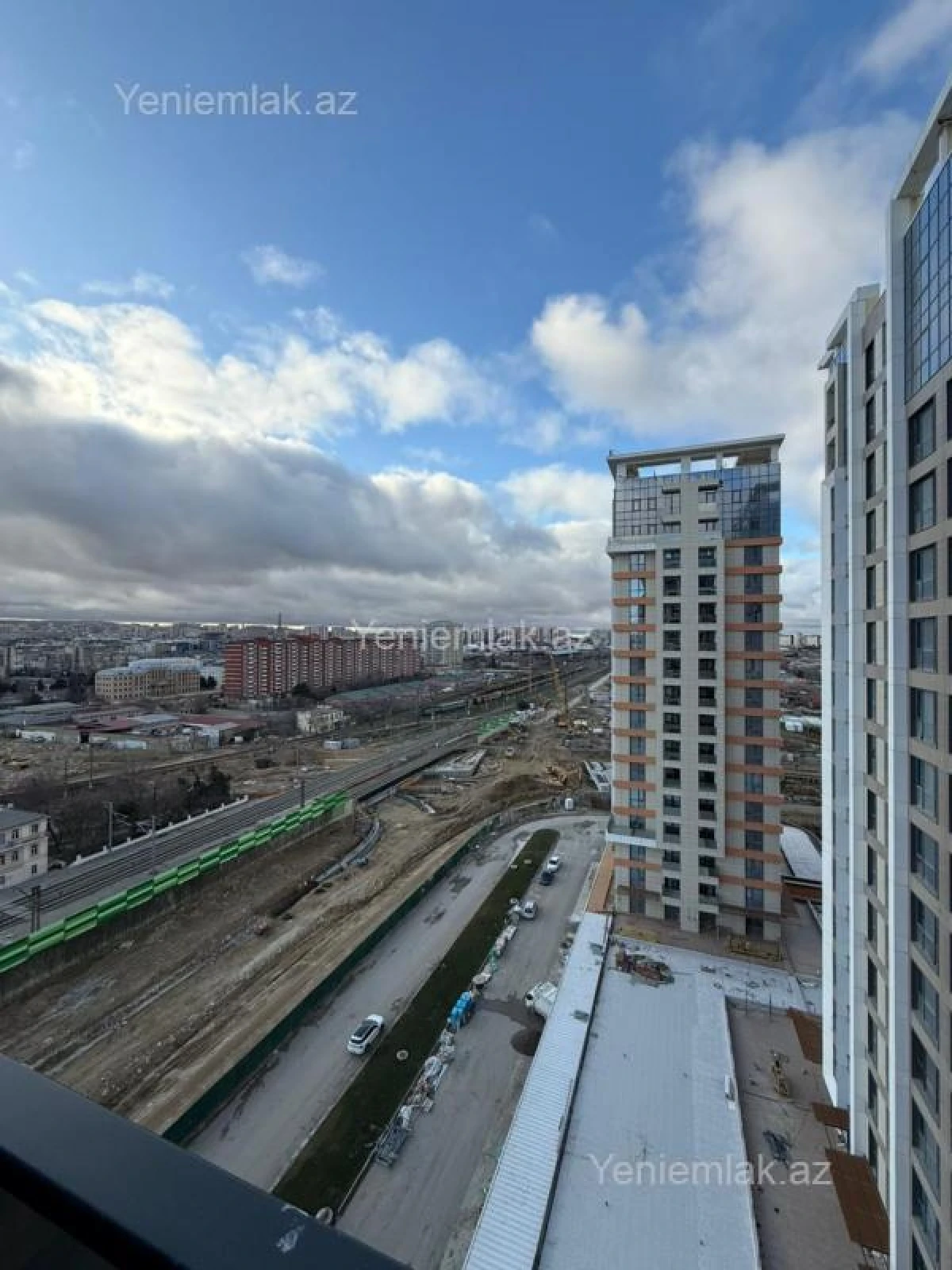 Satılır 3 otaqlı yeni tikili 84.3 m²
