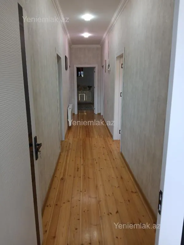 Satılır 4 otaqlı həyət evi 150 m²