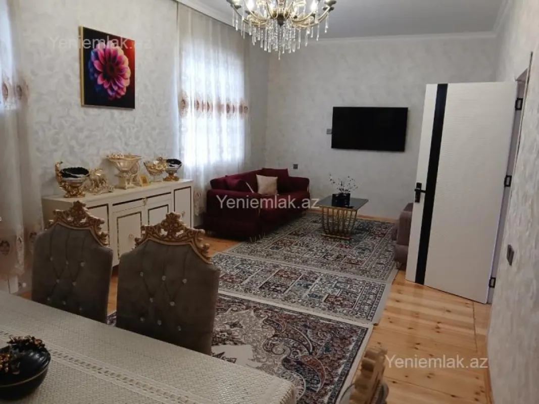 Satılır 4 otaqlı həyət evi 150 m²
