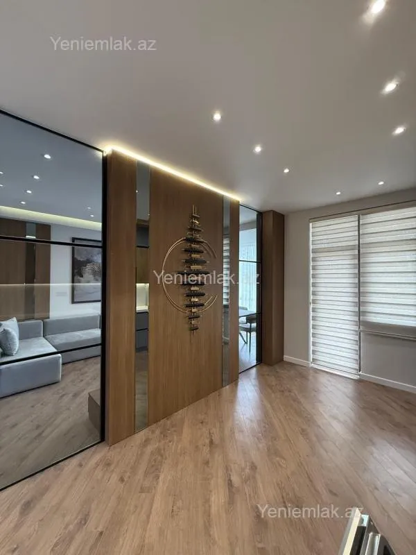 Satılır 3 otaqlı yeni tikili 118 m²