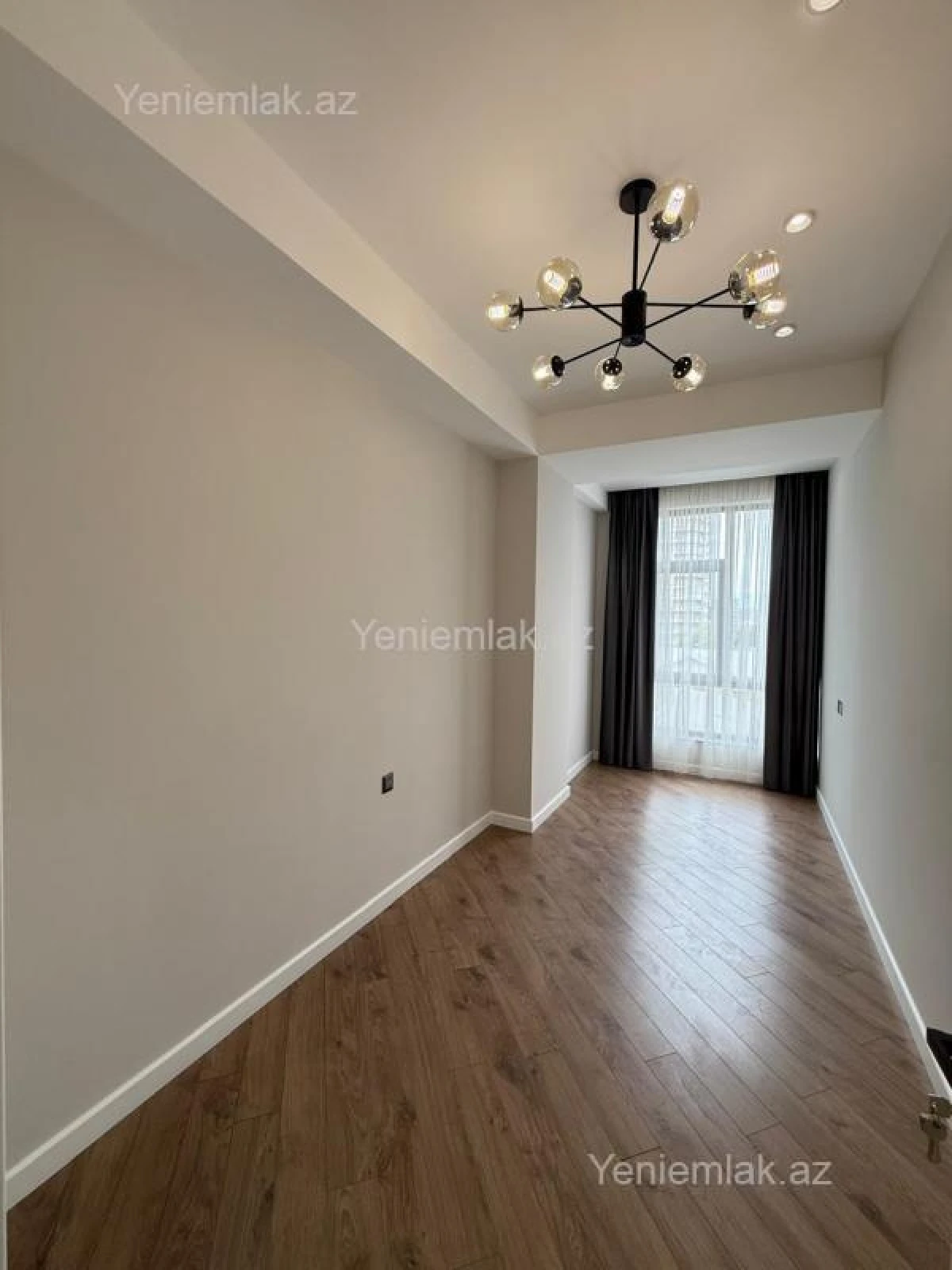 Satılır 3 otaqlı yeni tikili 118 m²