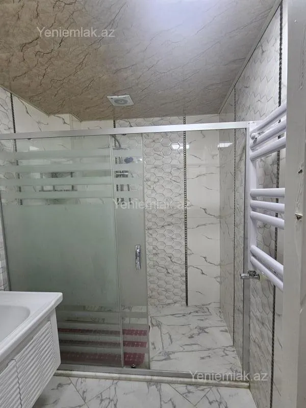 Satılır 3 otaqlı yeni tikili 60 m²