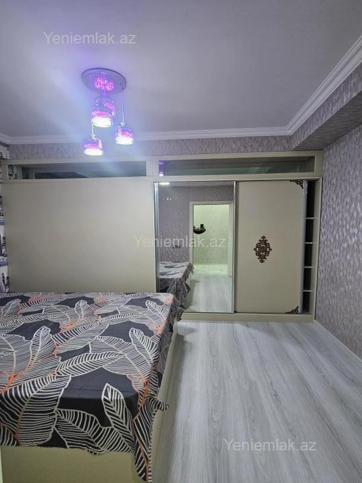 Satılır 3 otaqlı yeni tikili 60 m²