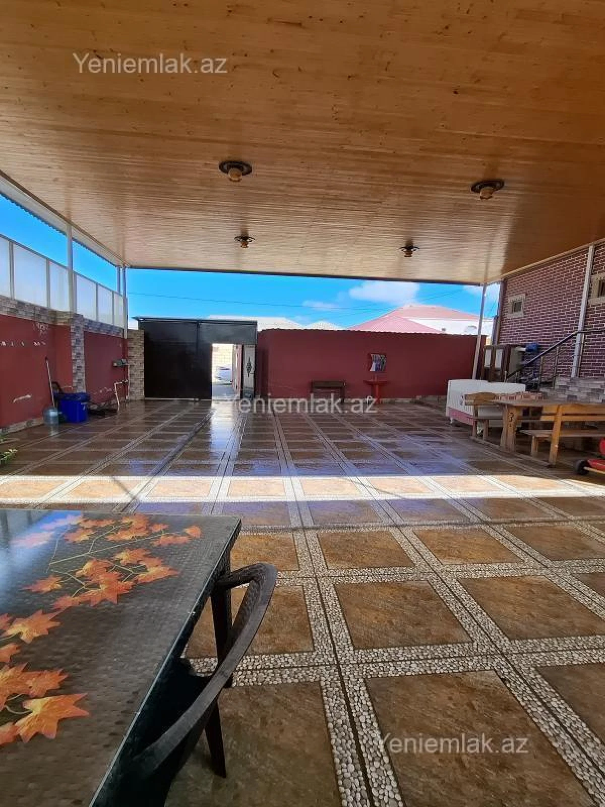 Satılır 4 otaqlı həyət evi 100 m²