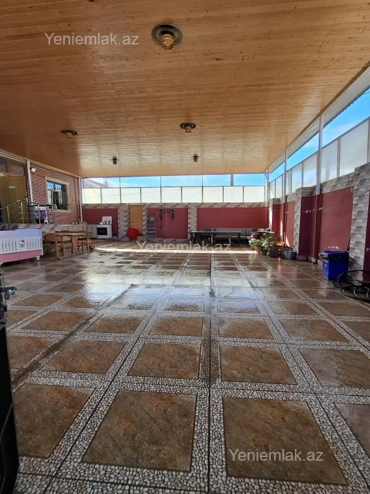 Satılır 4 otaqlı həyət evi 100 m²