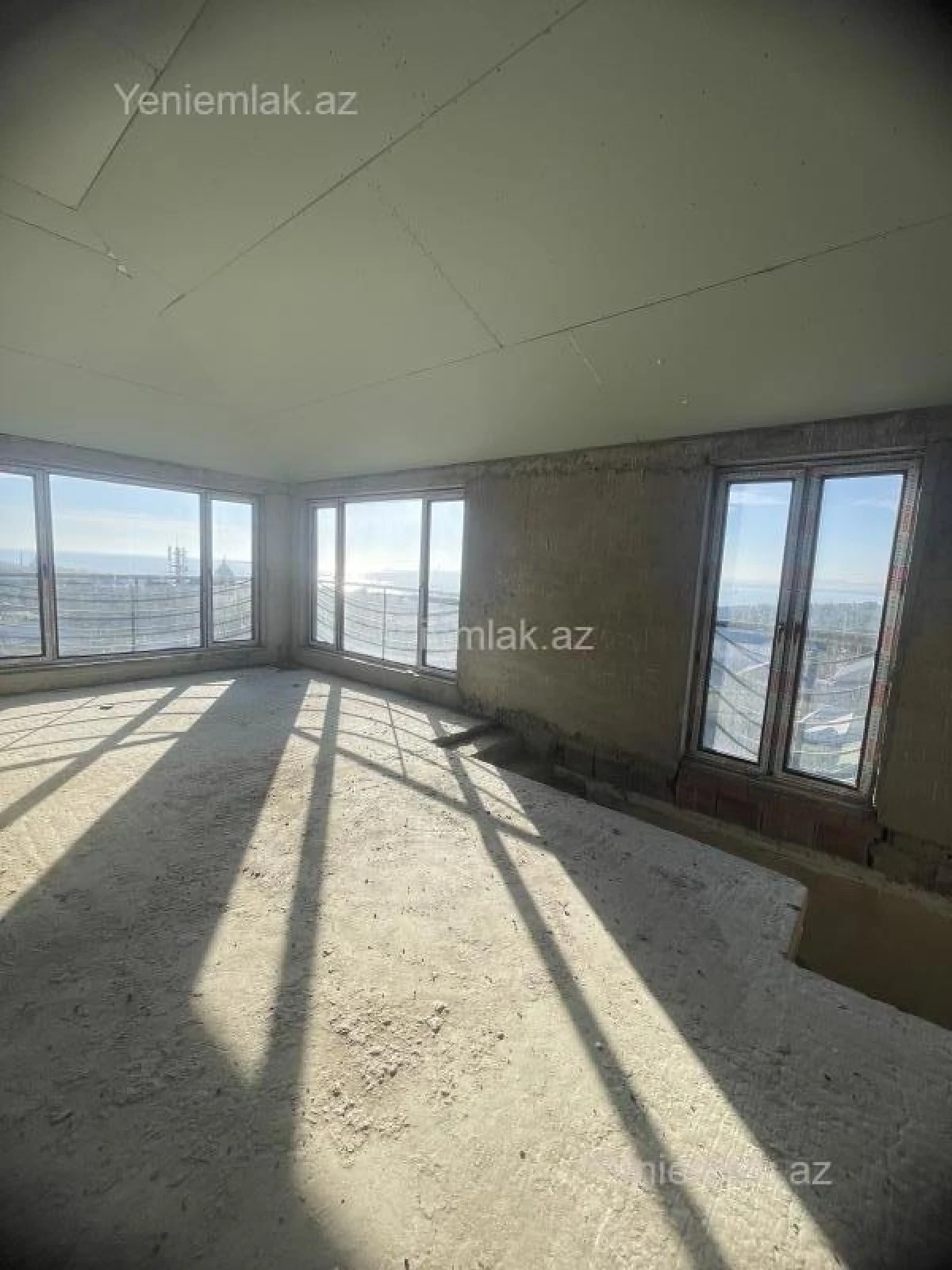 Satılır 6 otaqlı yeni tikili 200 m²