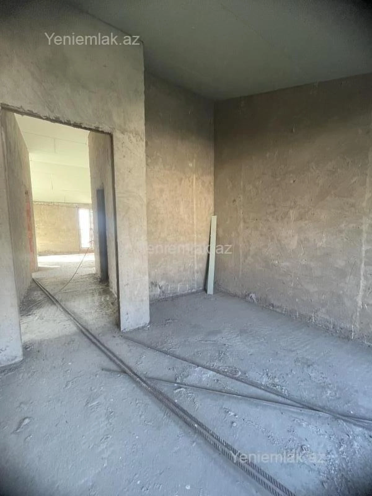 Satılır 6 otaqlı yeni tikili 200 m²