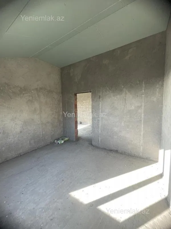 Satılır 6 otaqlı yeni tikili 200 m²