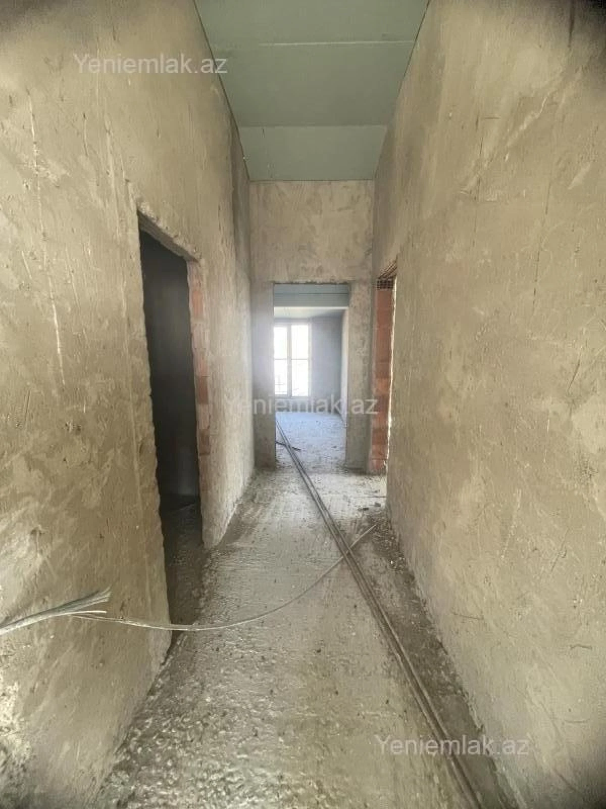 Satılır 6 otaqlı yeni tikili 200 m²