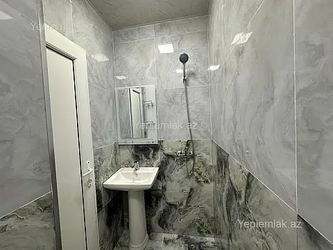 Satılır 2 otaqlı köhnə tikili 33 m²