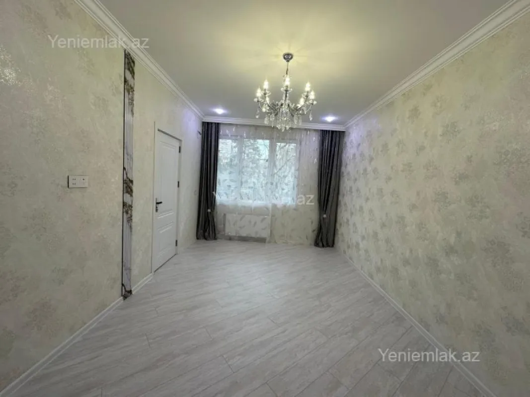 Satılır 2 otaqlı köhnə tikili 33 m²
