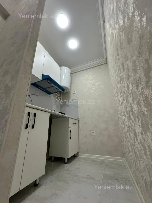 Satılır 2 otaqlı köhnə tikili 33 m²