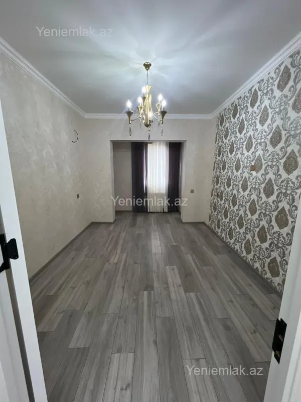 Satılır 2 otaqlı köhnə tikili 75 m²
