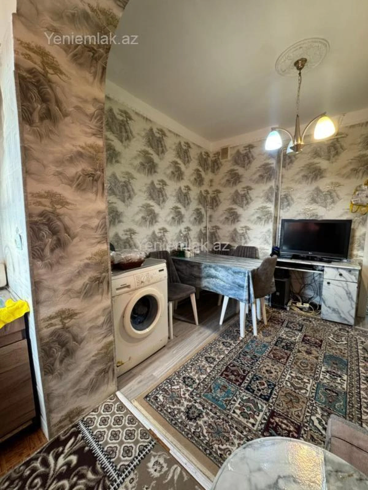 Satılır 2 otaqlı köhnə tikili 65 m²