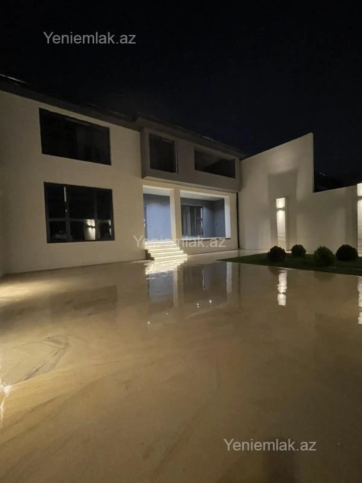 Satılır 5 otaqlı həyət evi 190 m²