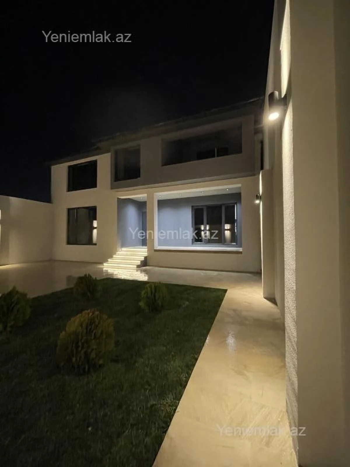 Satılır 5 otaqlı həyət evi 190 m²
