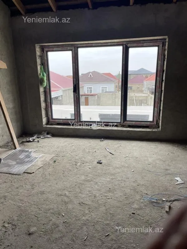 Satılır 5 otaqlı həyət evi 190 m²