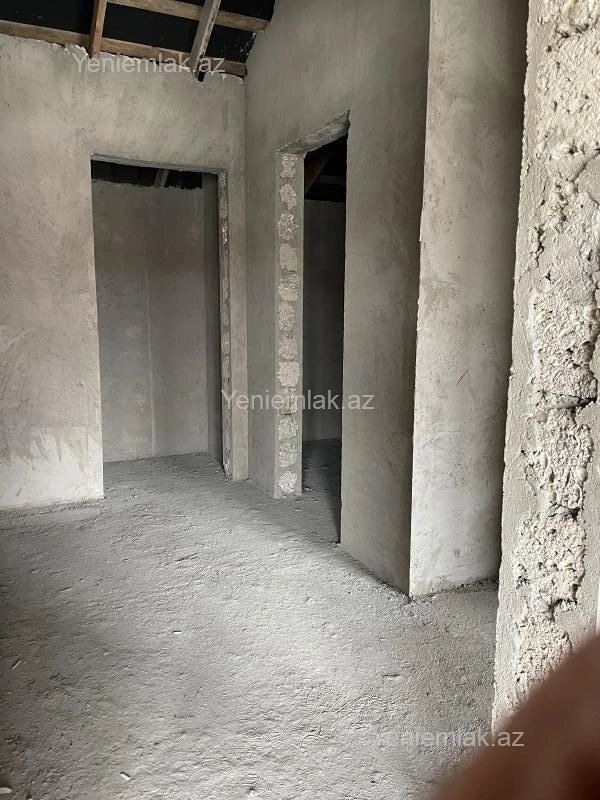 Satılır 5 otaqlı həyət evi 190 m²