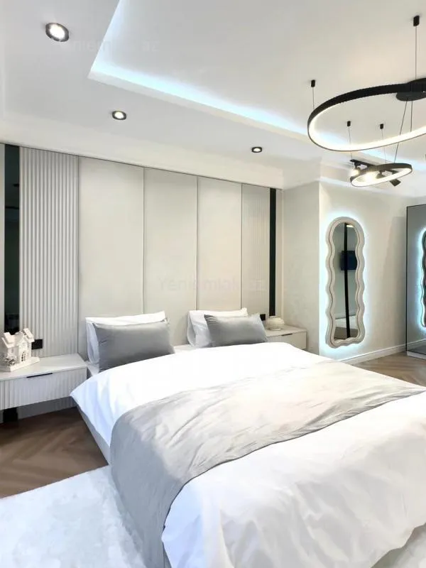 Satılır 3 otaqlı yeni tikili 100 m²