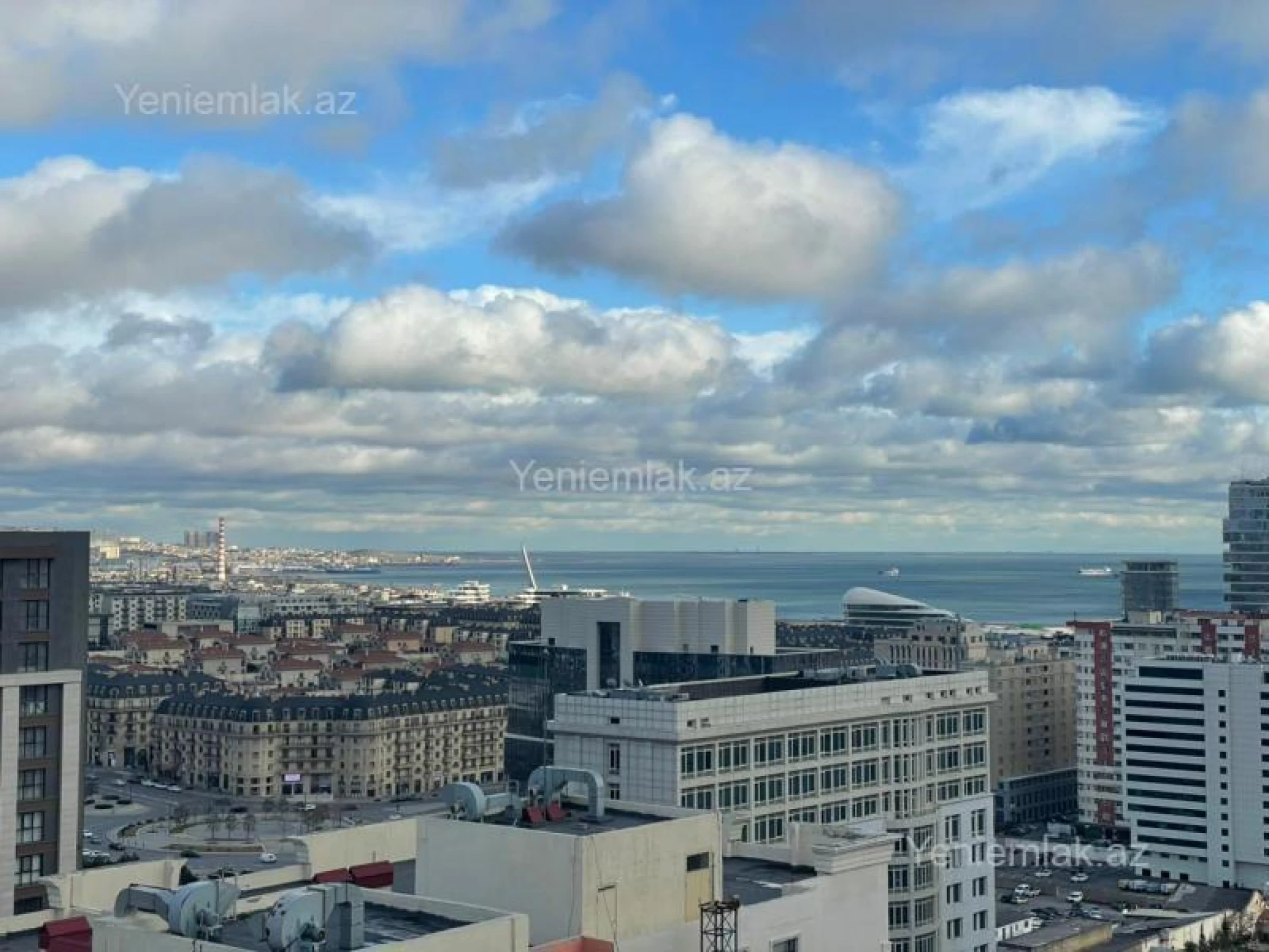 Satılır 2 otaqlı yeni tikili 70 m²