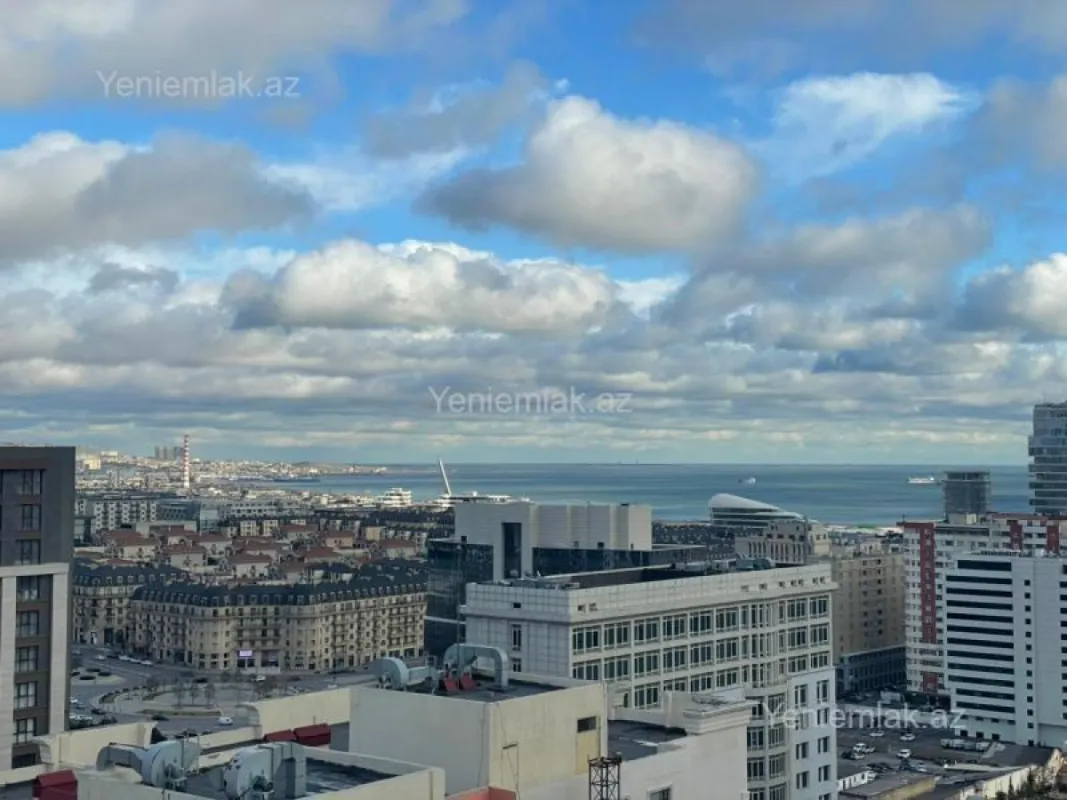 Satılır 2 otaqlı yeni tikili 70 m²