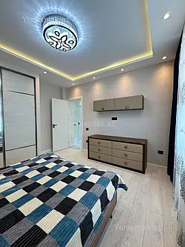 Satılır 3 otaqlı yeni tikili 125 m²